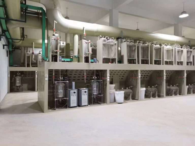 Platinum chloride separation process